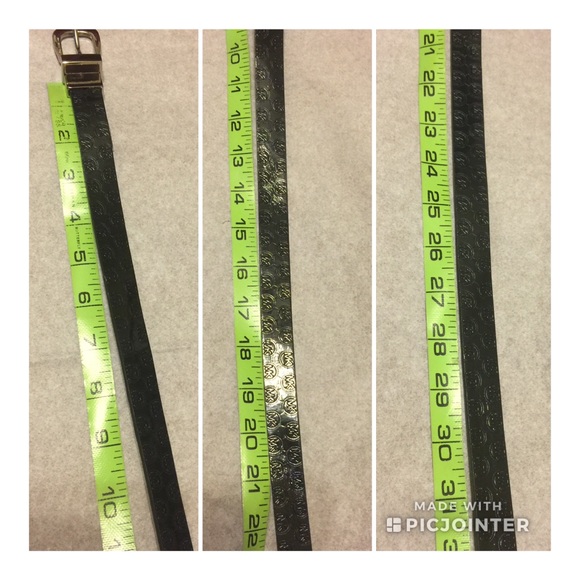 Reversible Michael Kors Women's Belt. - Picture 7 of 8